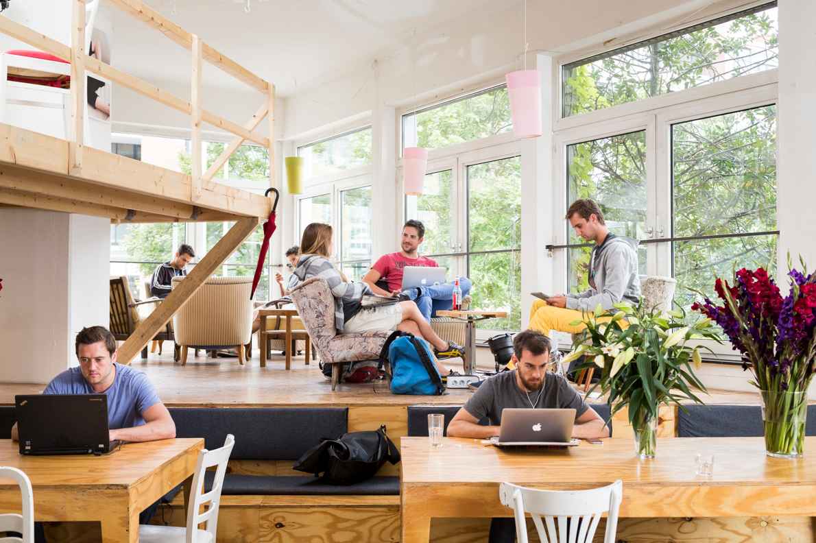 
                          How To Maximize The Coworking Environment To Be Productive                          