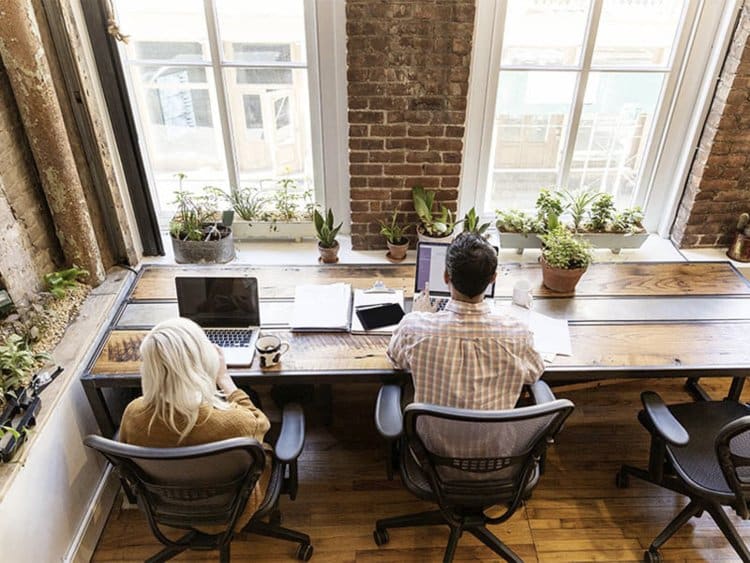 why corporations are choosing coworking