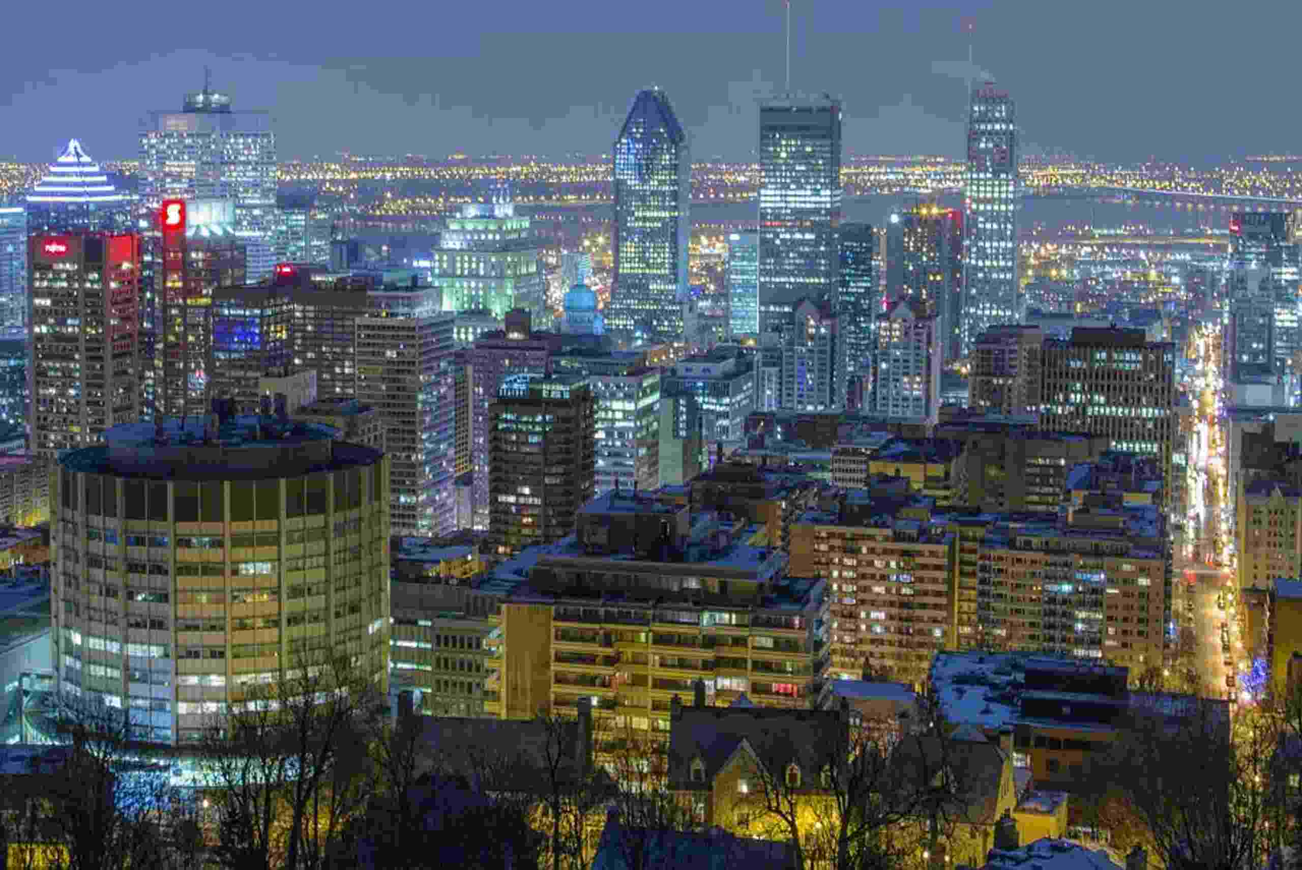 montreal cityscape at night